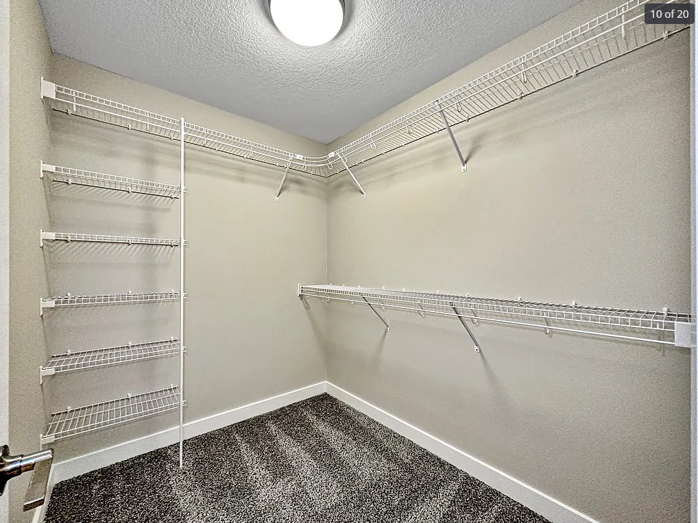 Building Photo - 9137 Calvin Dr