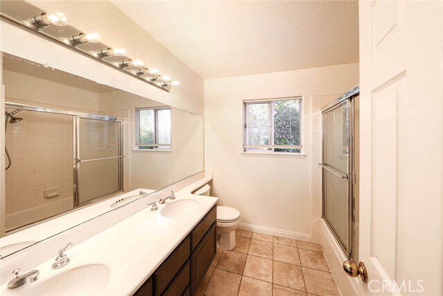 Building Photo - 36 Diamond Gate