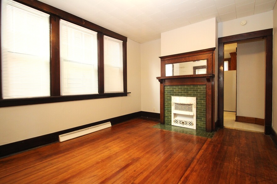 Building Photo - 5127 Liberty Ave