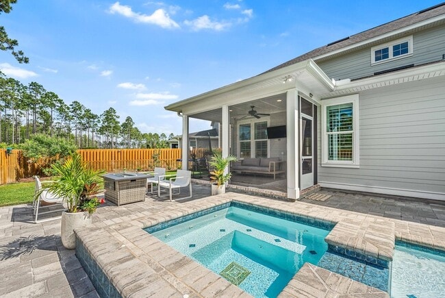 Building Photo - 229 Windrow Way