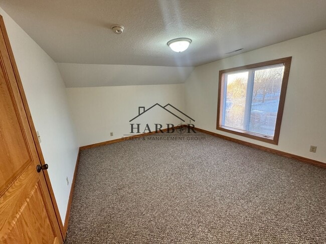 Building Photo - Single Family Home in Kasson, Mn