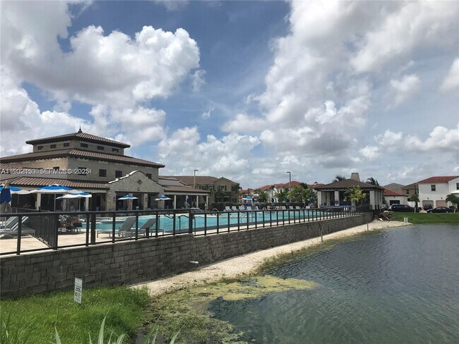 Building Photo - 9360 SW 170th Passage