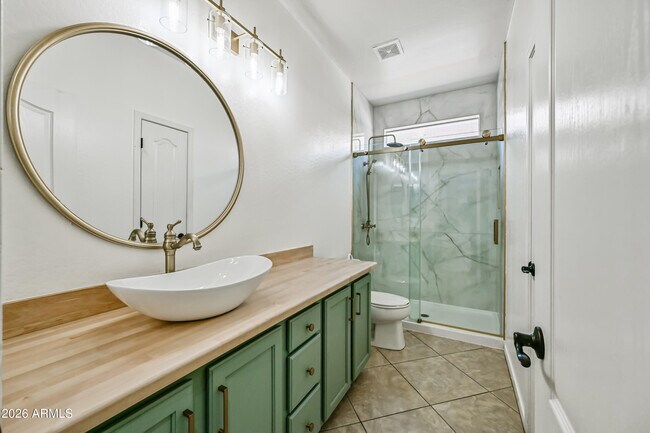 Building Photo - 23862 W Gibson Ln