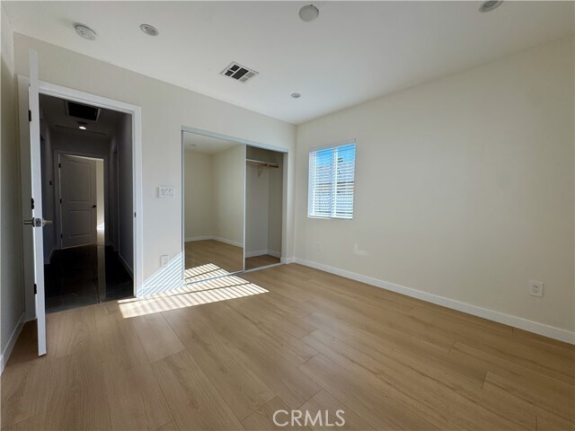 Building Photo - 8633 Bluffdale Dr