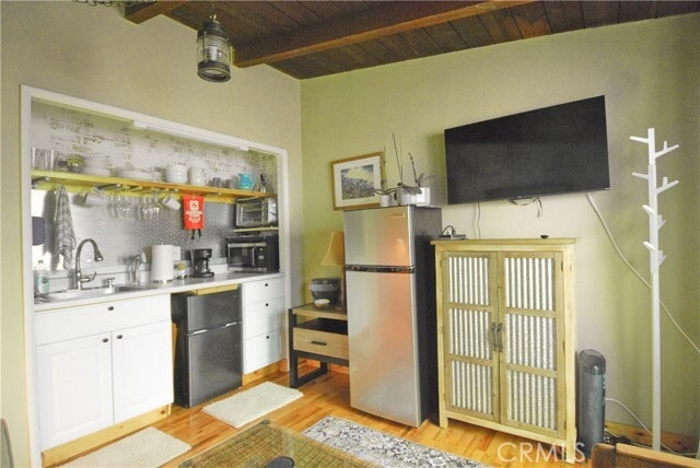 Building Photo - 545 1st St