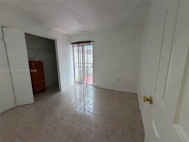 Building Photo - 4634 NW 185th St