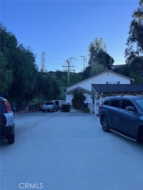 Building Photo - 24550 Treasure Vista Dr