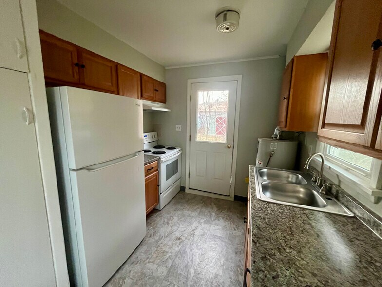 Building Photo - 1114-1116 N 24th St