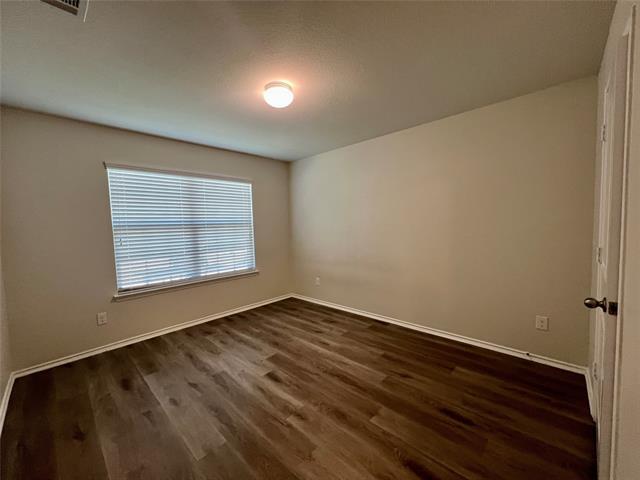 Building Photo - 526 Clearlake Dr