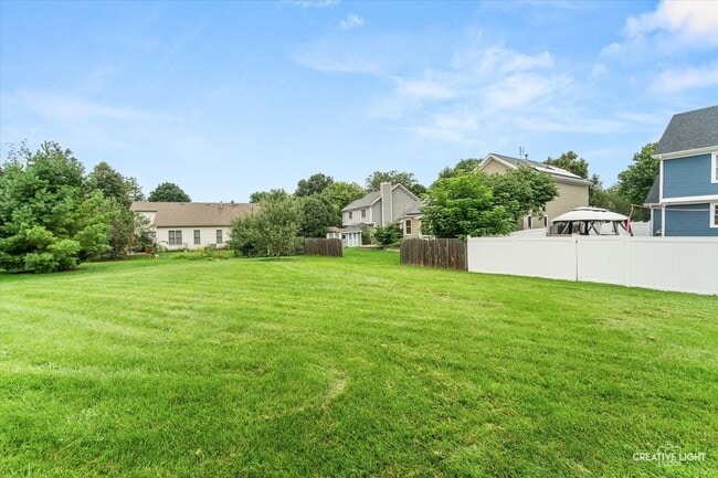 Building Photo - 920 Fairfax Ct