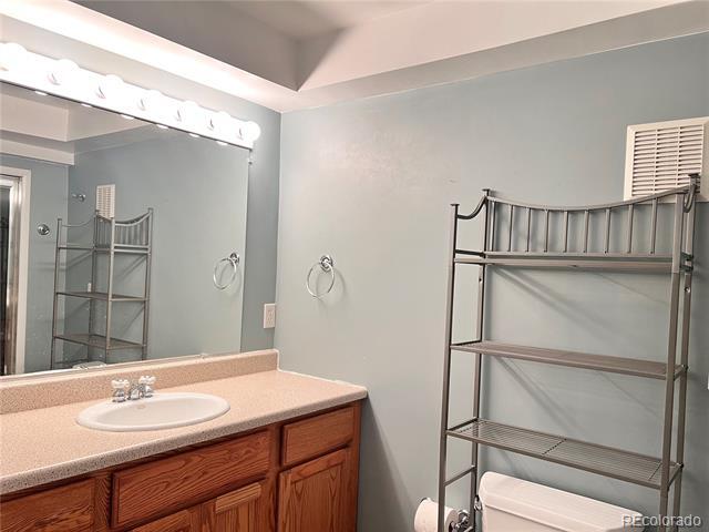 Building Photo - 13485 Marion St