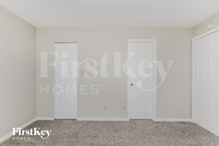Building Photo - 5264 Traditions Dr