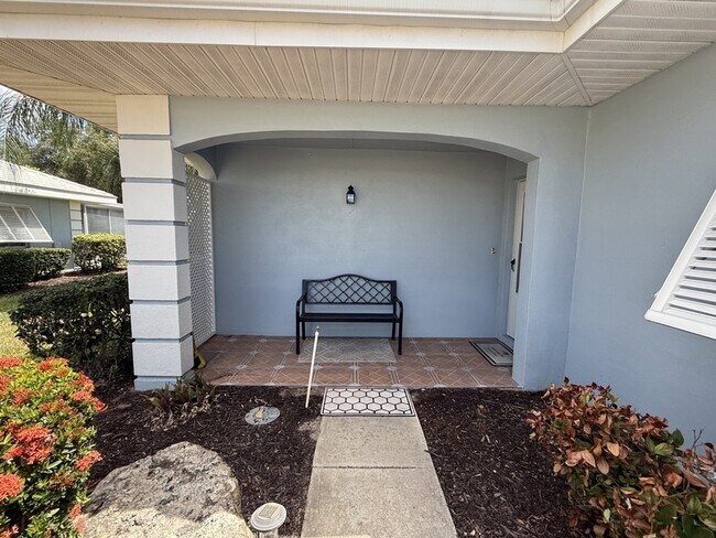Building Photo - 437 Wexford Cir