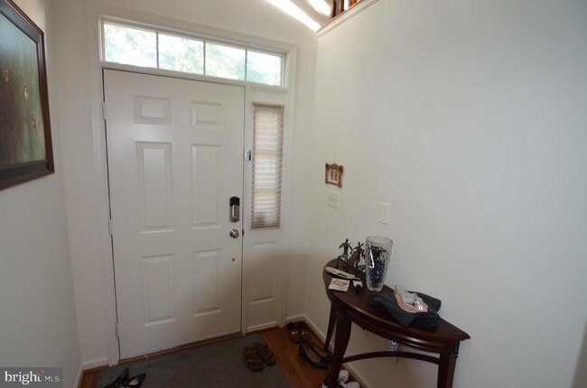 Building Photo - 2946 Saxon Flowers Dr