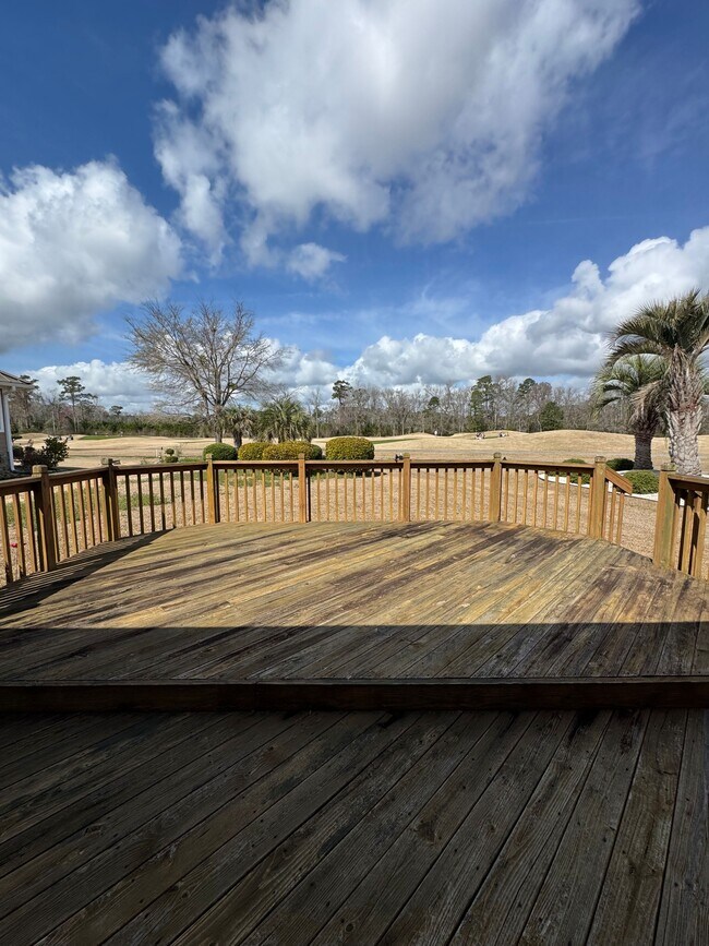 Building Photo - 583 Bucks Trail