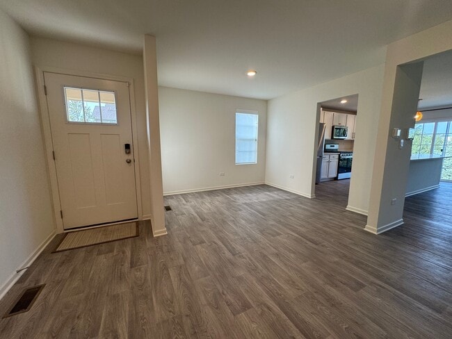 Building Photo - 2068 Canyon Creek Ct