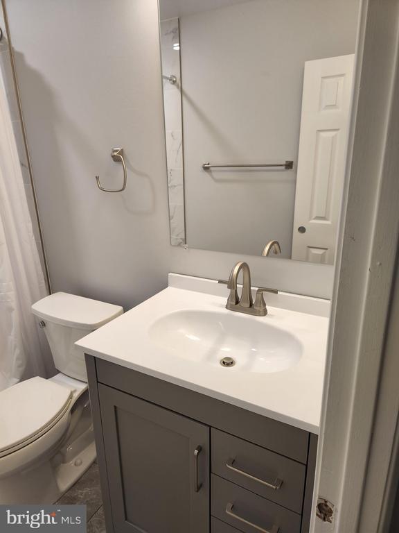 Building Photo - 29 Providence Ave