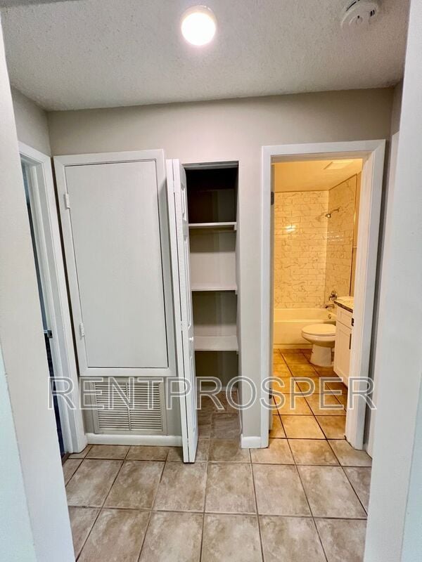 Building Photo - 10467 Riva Ridge Trail