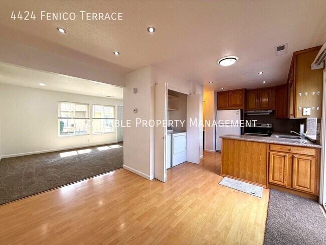Building Photo - 4424 Fenico Terrace