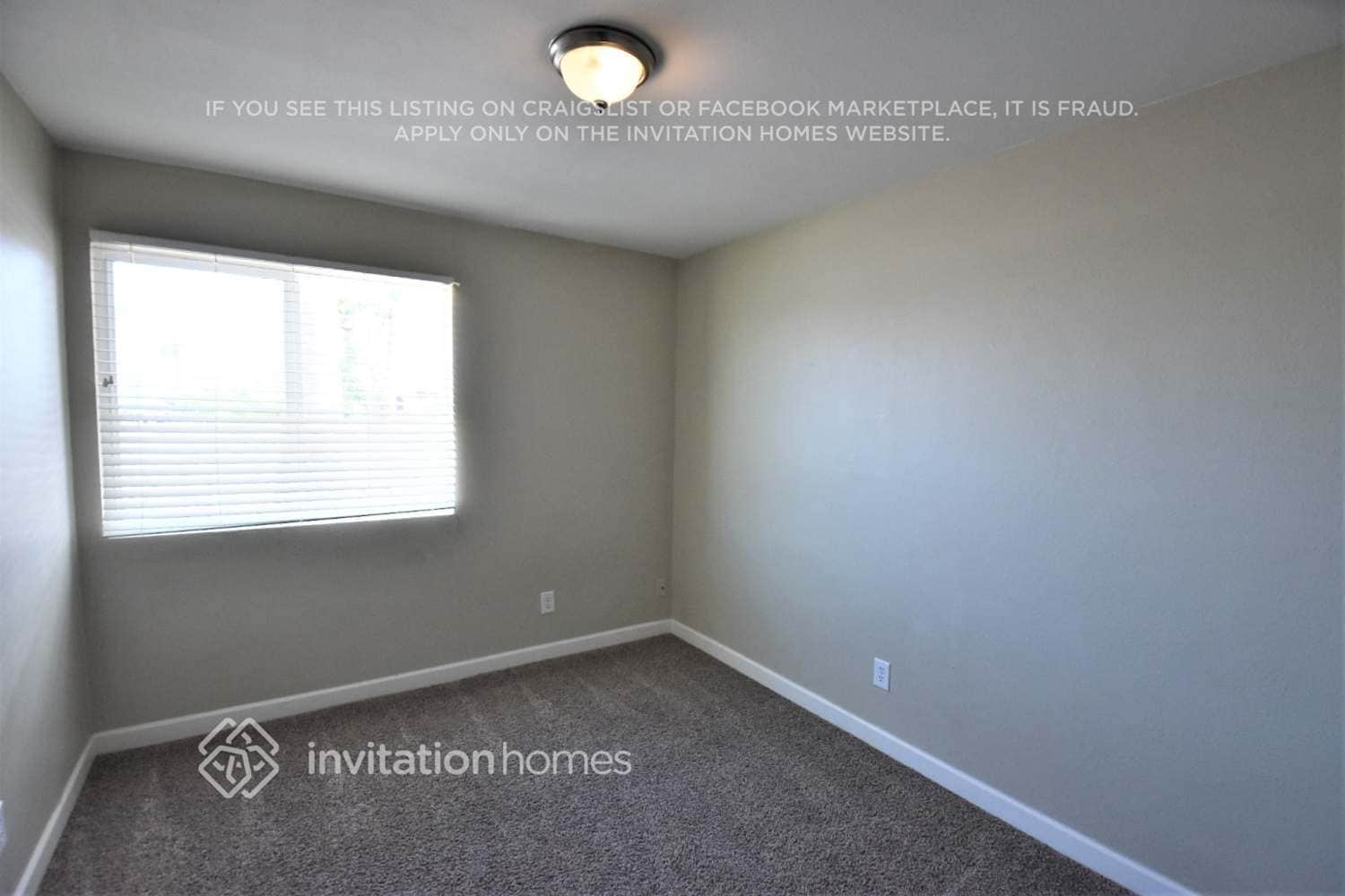 Building Photo - 6122 W Monterey Way