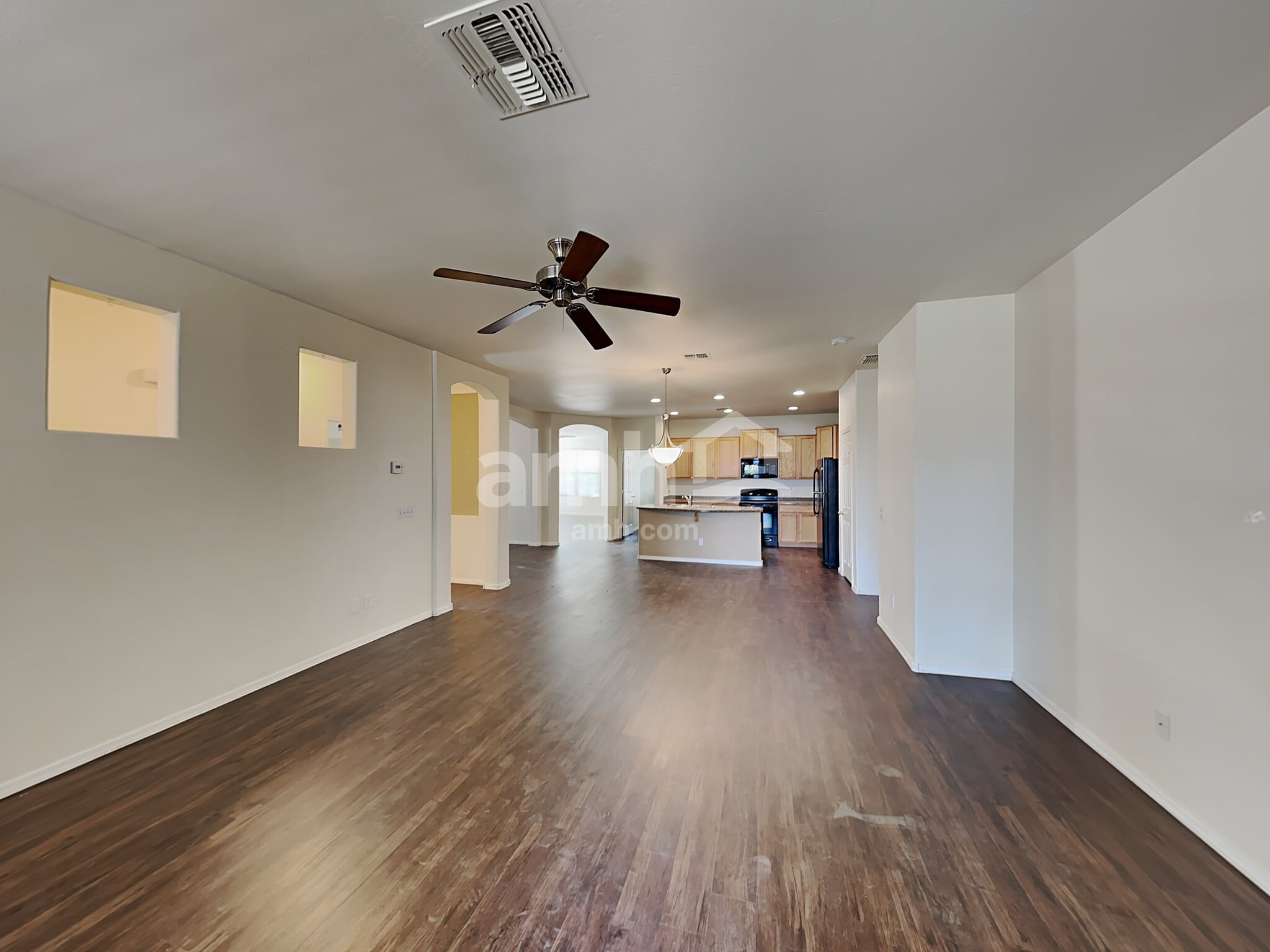 Building Photo - 2363 E Omega Dr