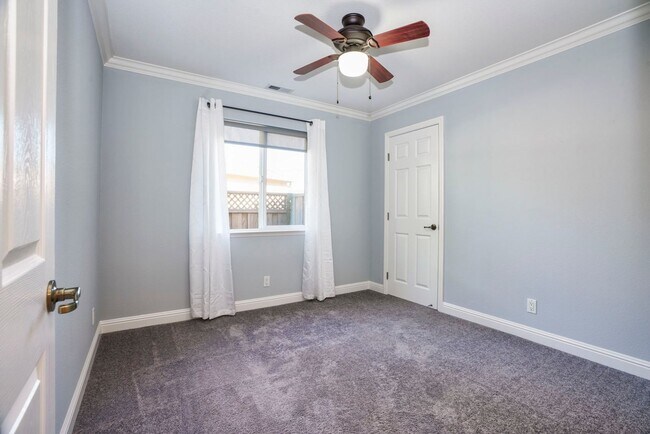 Building Photo - 3BR/1BA North Shoreview Home with Yard & Redwood Deck | Pet Friendly | Near Caltrain | YouTube Tour