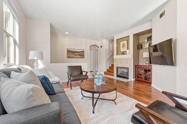 Building Photo - Outstanding Home in Otay Ranch!