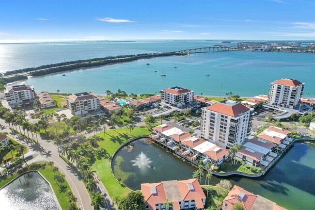 Building Photo - 6295 Bahia Del Mar Cir