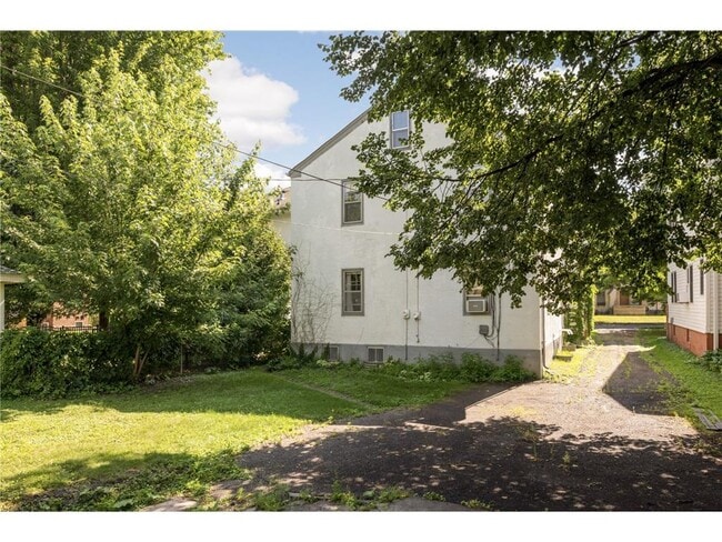 Building Photo - 4304 Beard Ave S