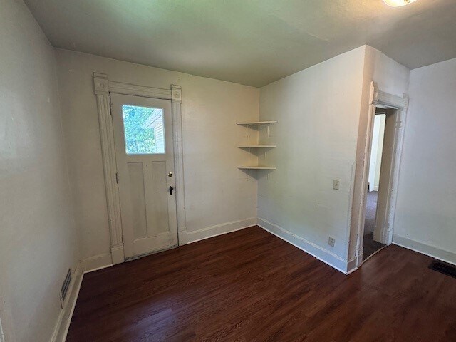 Building Photo - 1812 Madison St