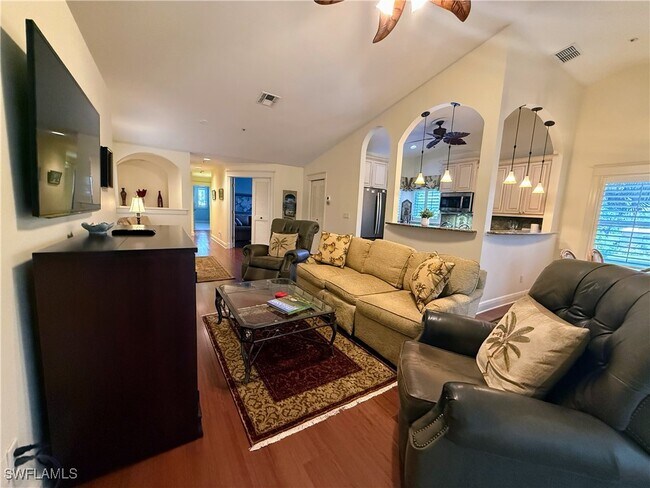 Building Photo - 24821 Lakemont Cove Ln