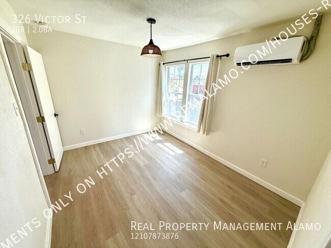 Building Photo - 326 Victor St