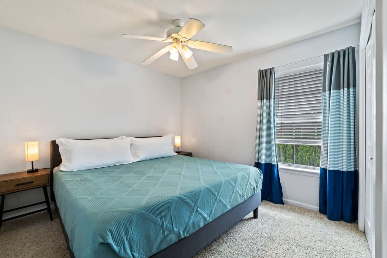 Building Photo - 1651 Hawkins Cove Dr W