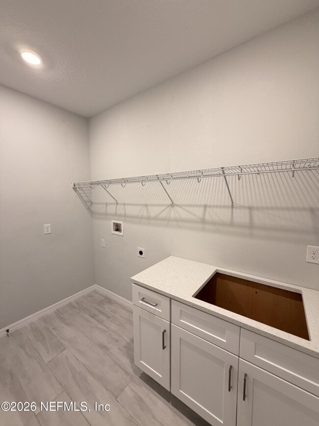Building Photo - 1352 Arklow Cir