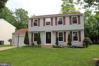 Building Photo - 8619 Hayshed Ln