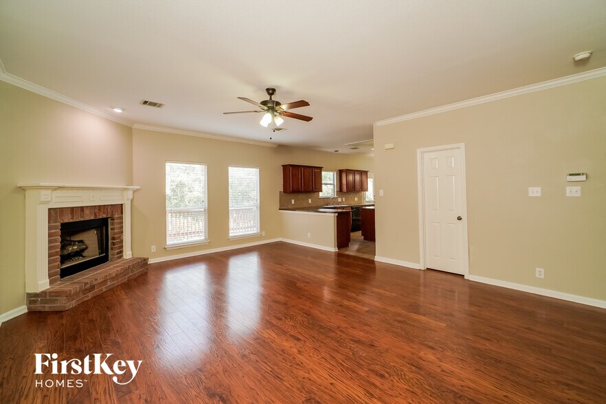 Building Photo - 502 Cattle Ranch Dr