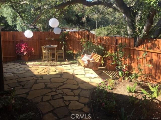 Building Photo - 456 S Skyline Dr