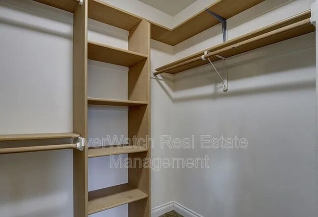 Building Photo - 217 Skwentna Dr