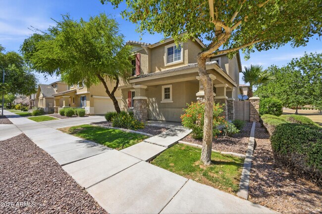 Building Photo - 2250 E Wayland Dr