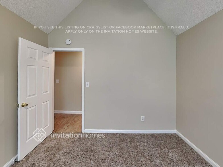 Building Photo - 438 Pecan Wood Cir