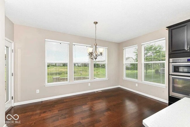 Building Photo - 14080 Knightstown Dr W