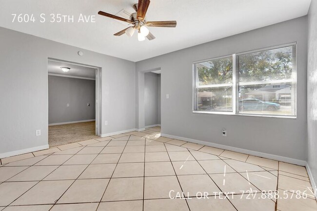 Building Photo - 7604 S 35th Ave