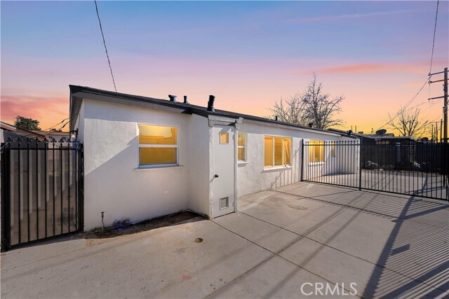 Building Photo - 44945 Trevor Ave