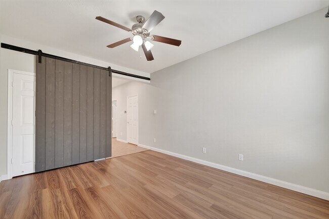 Building Photo - 3509 Pentland Downs St