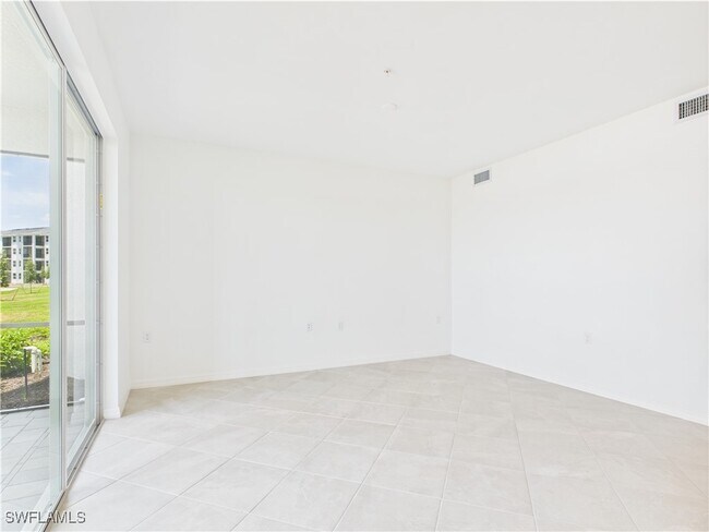 Building Photo - 5555 Double Eagle Cir