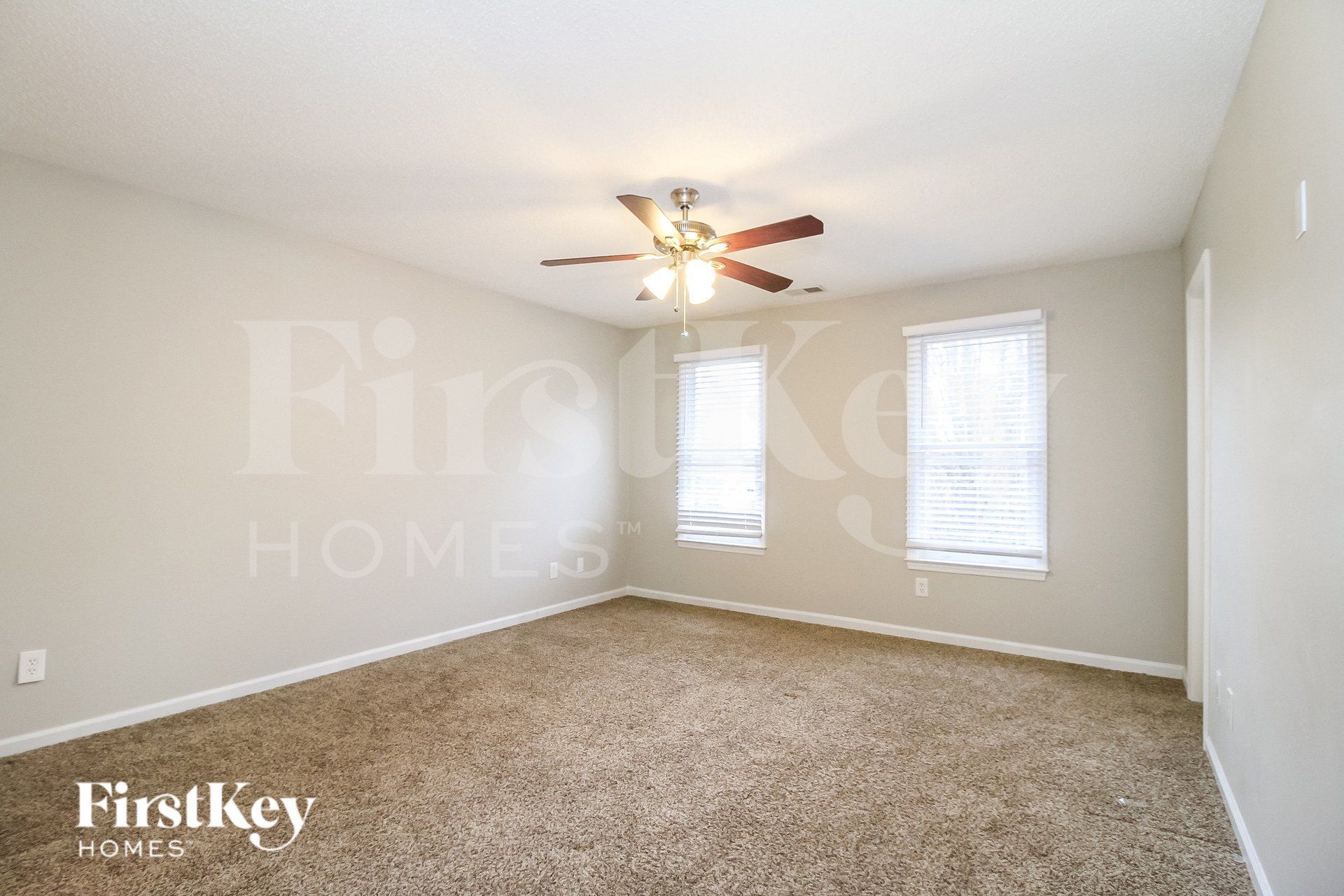 Building Photo - 3302 Sparrowhawk Dr