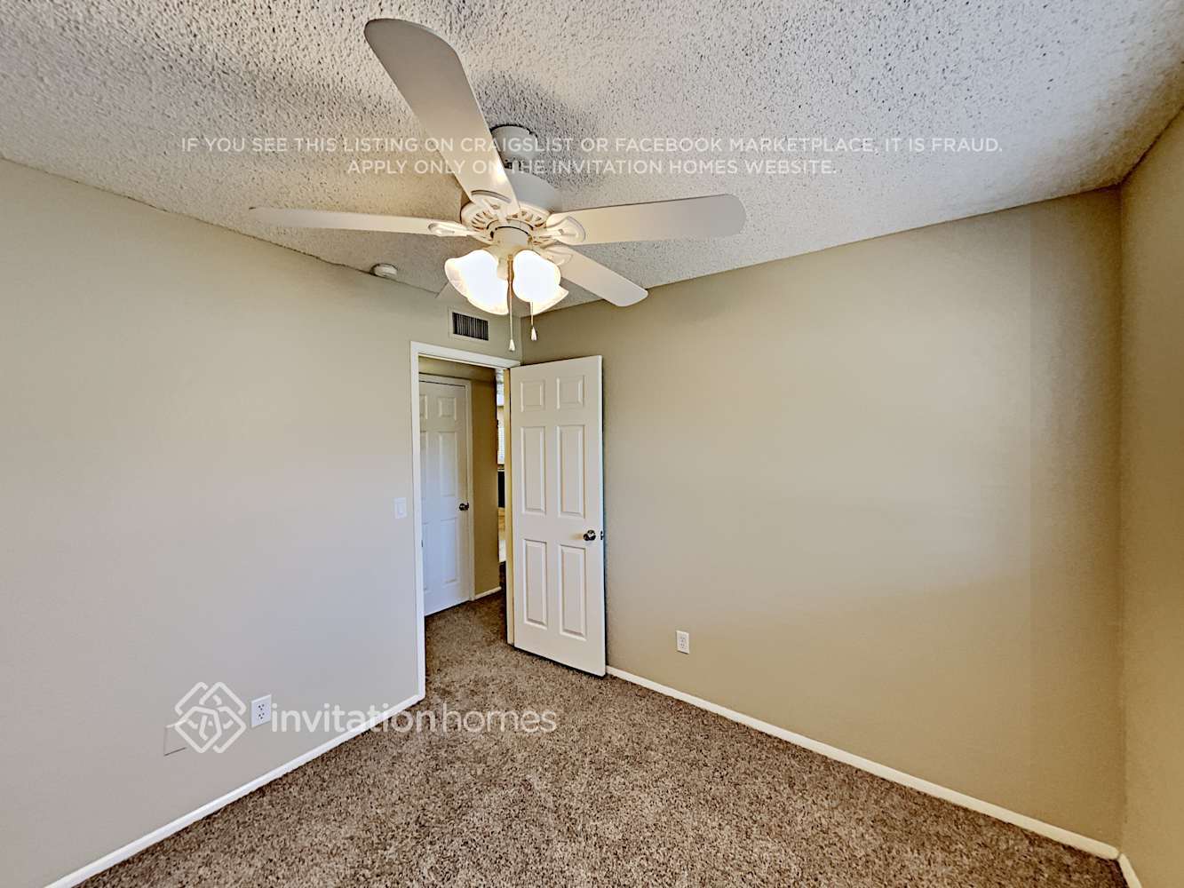 Building Photo - 1354 W Pecos Ave