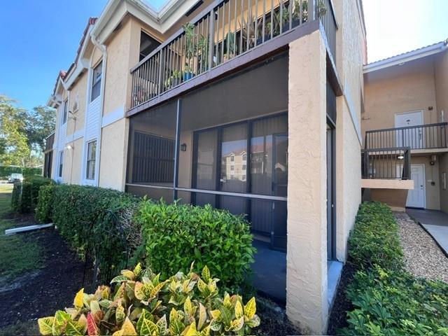 Building Photo - 5681 Riverside Dr
