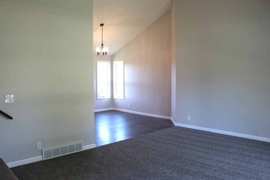 Building Photo - 2202 N 150th Ave