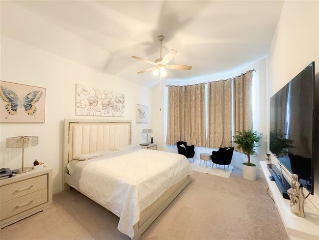 Building Photo - 163 Billowing Way